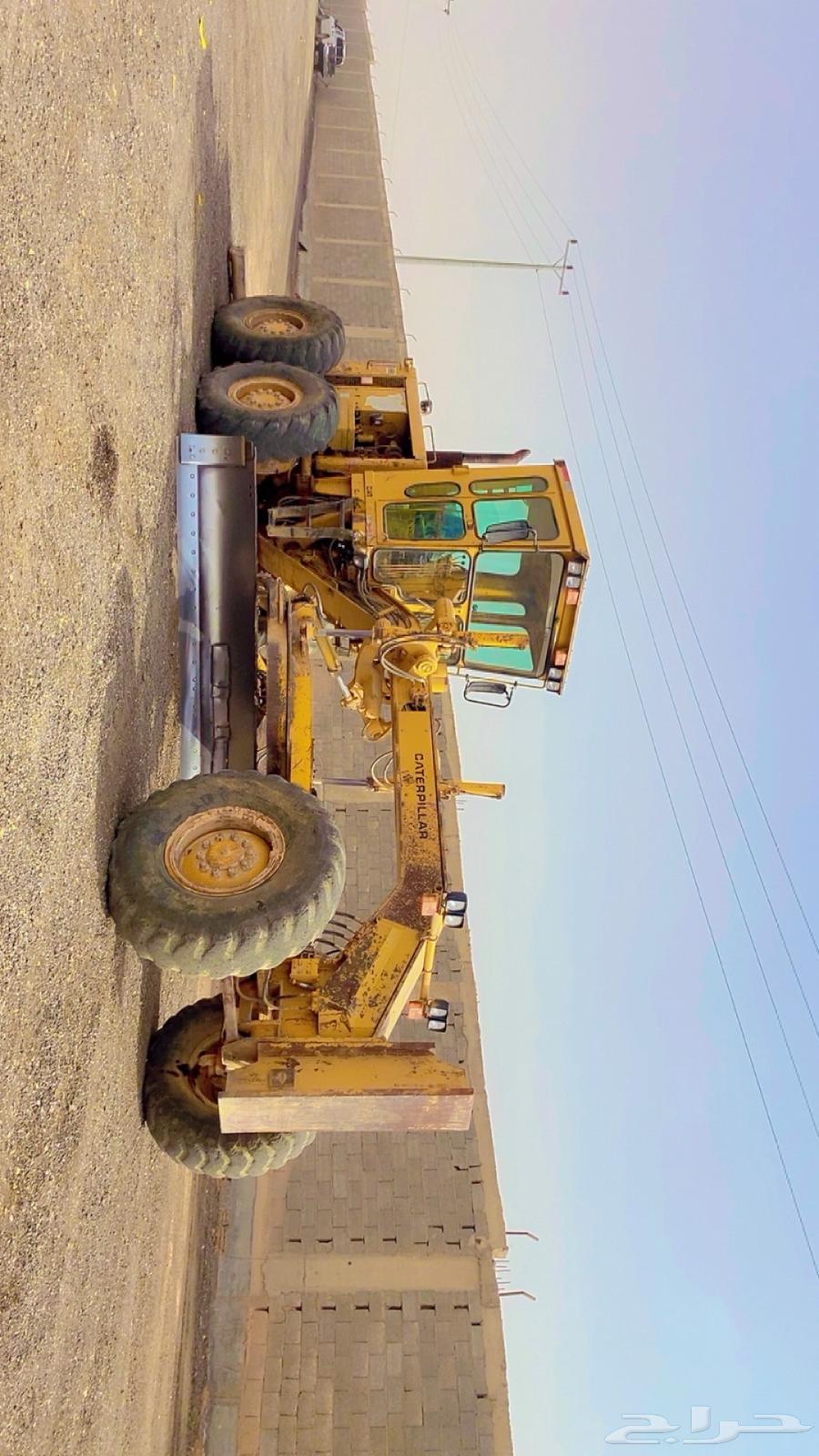 Caterpillar grader and roller for rent64186749911938110