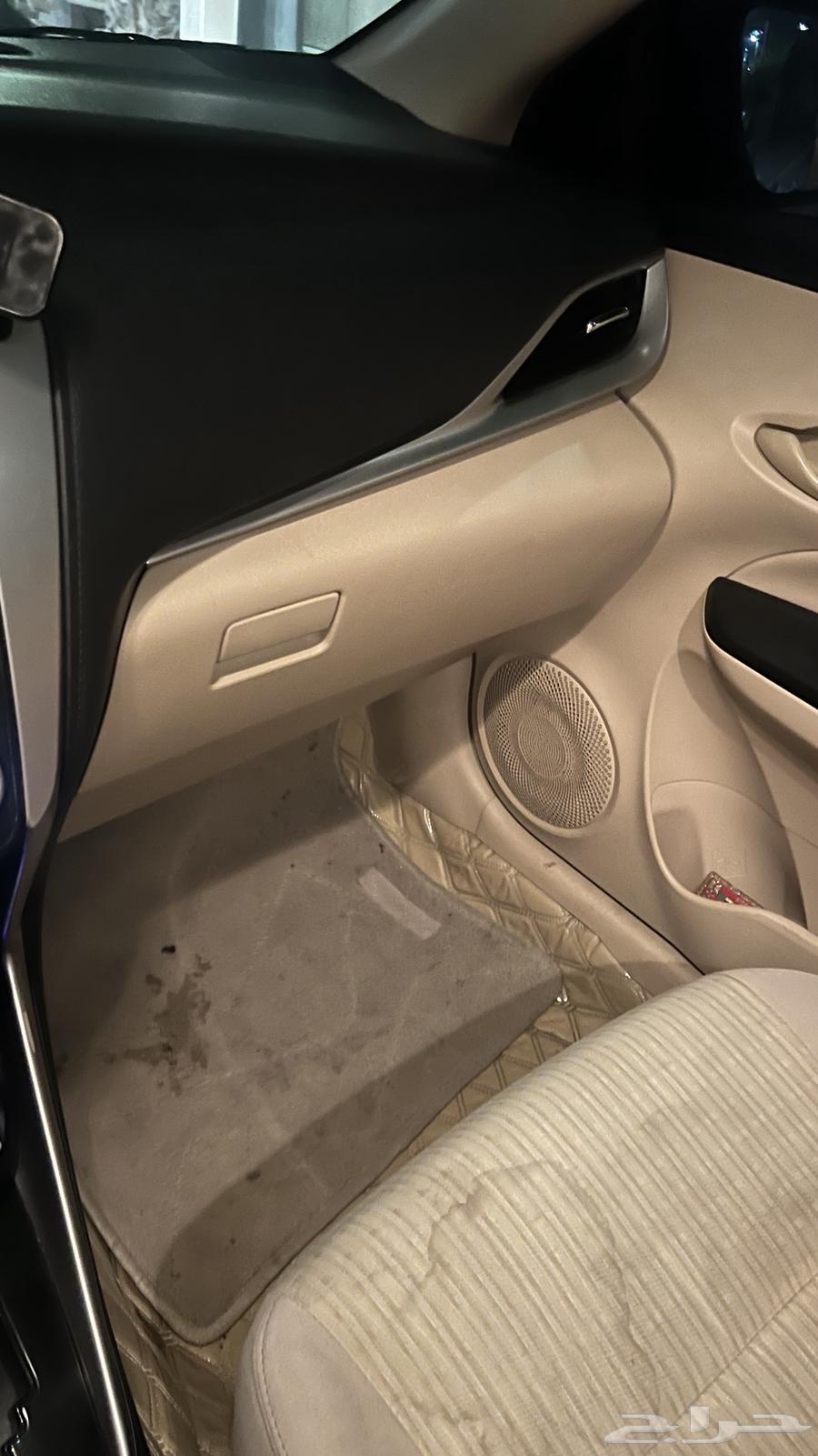 Yaris 201964200061521409111