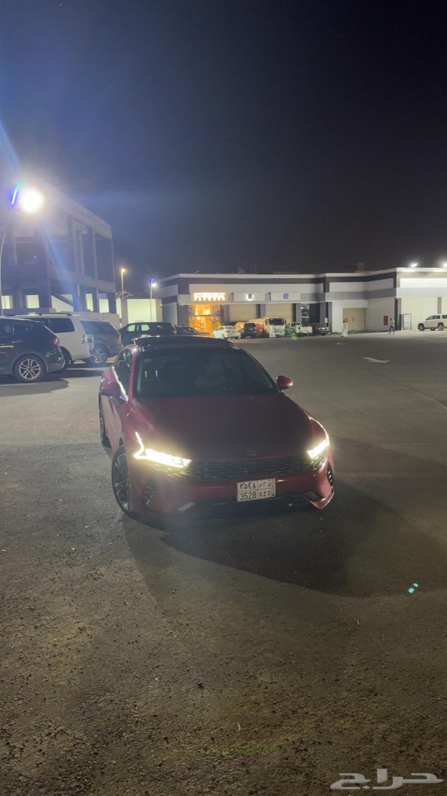 Kia K5 فل 202164179904859650112