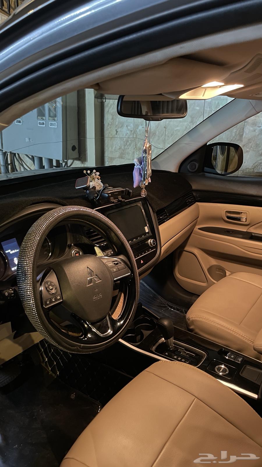 جيب ميستوبيشي اورلاندو64203685407361114