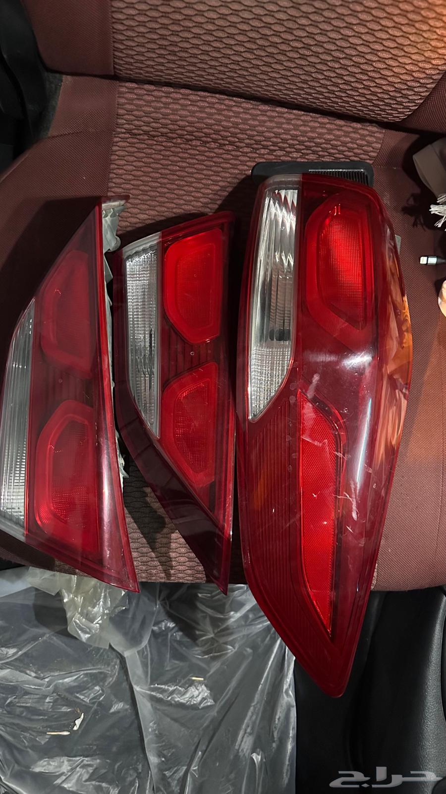Antara 2017 Rear Trunk Lid and Side Corners Agency64172564295938111