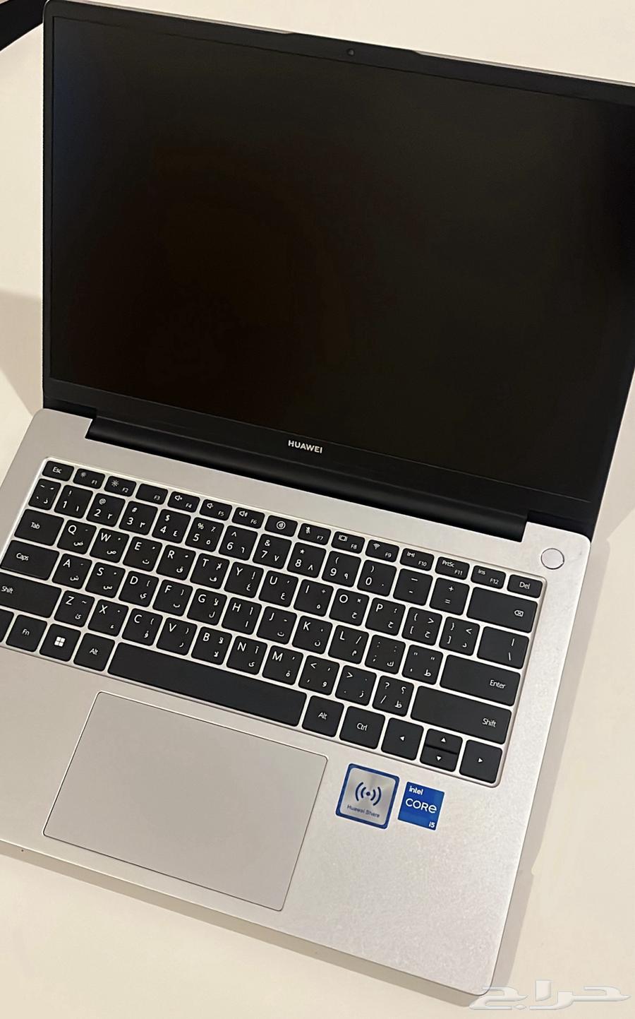 Selling a laptop (computer device)63924778397571111