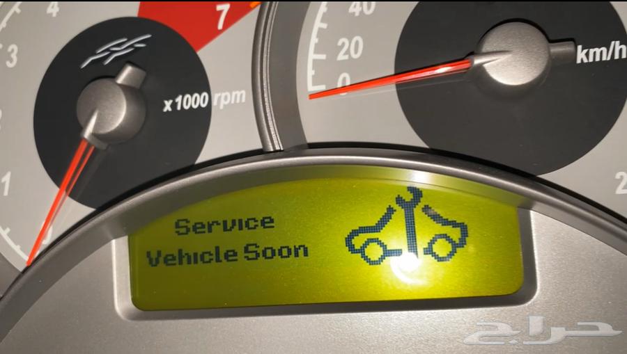 Repairing the dashboard screen of a Caprice 2004-200664175256737027110