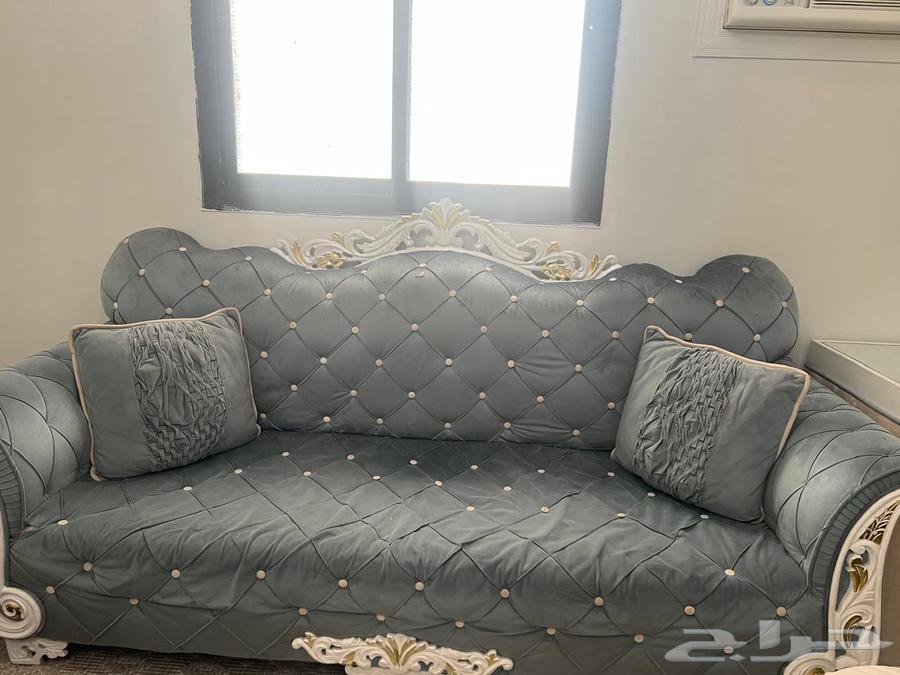 Furniture, carpet, air conditioner, table, Turkish carpet, treadmill63673067540609113