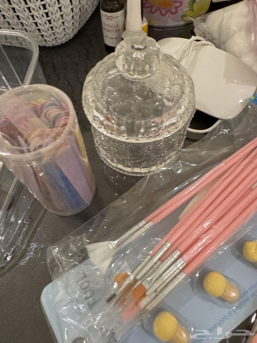 Gel manicure and all related gel supplies63932263469187114