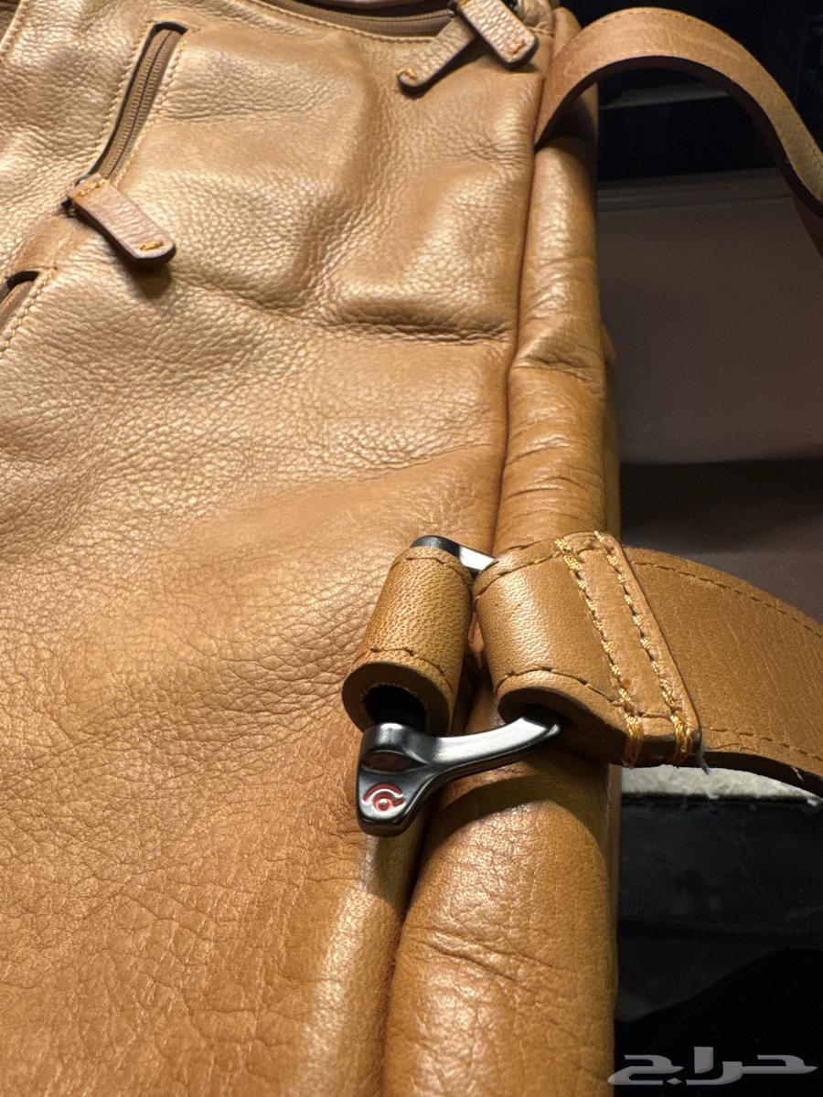 Discommon Weekender Leather Bag, Full-Grain Pebbled Leather, Camel Color63927537663361113