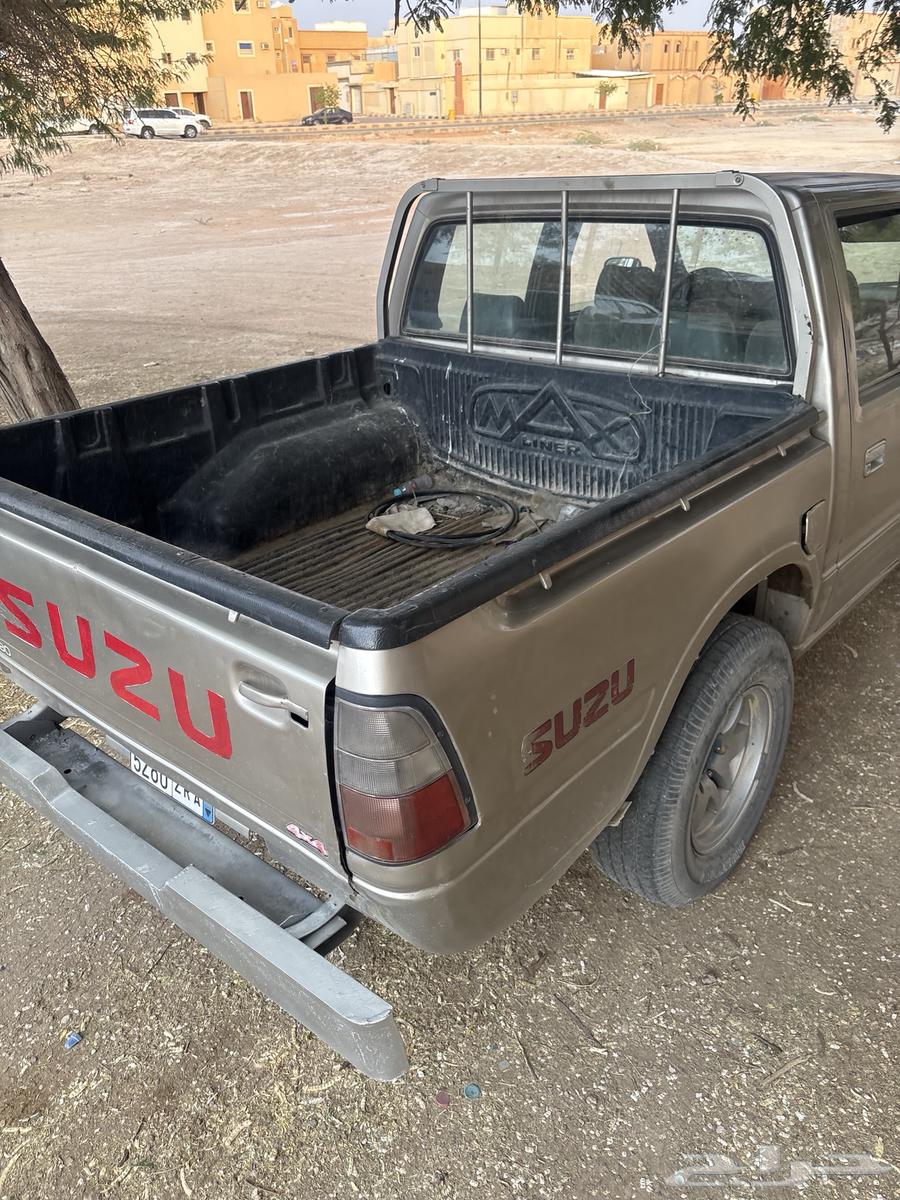 ايسوزو 2003 مفحوص و مجدد على السوم64199392292482110