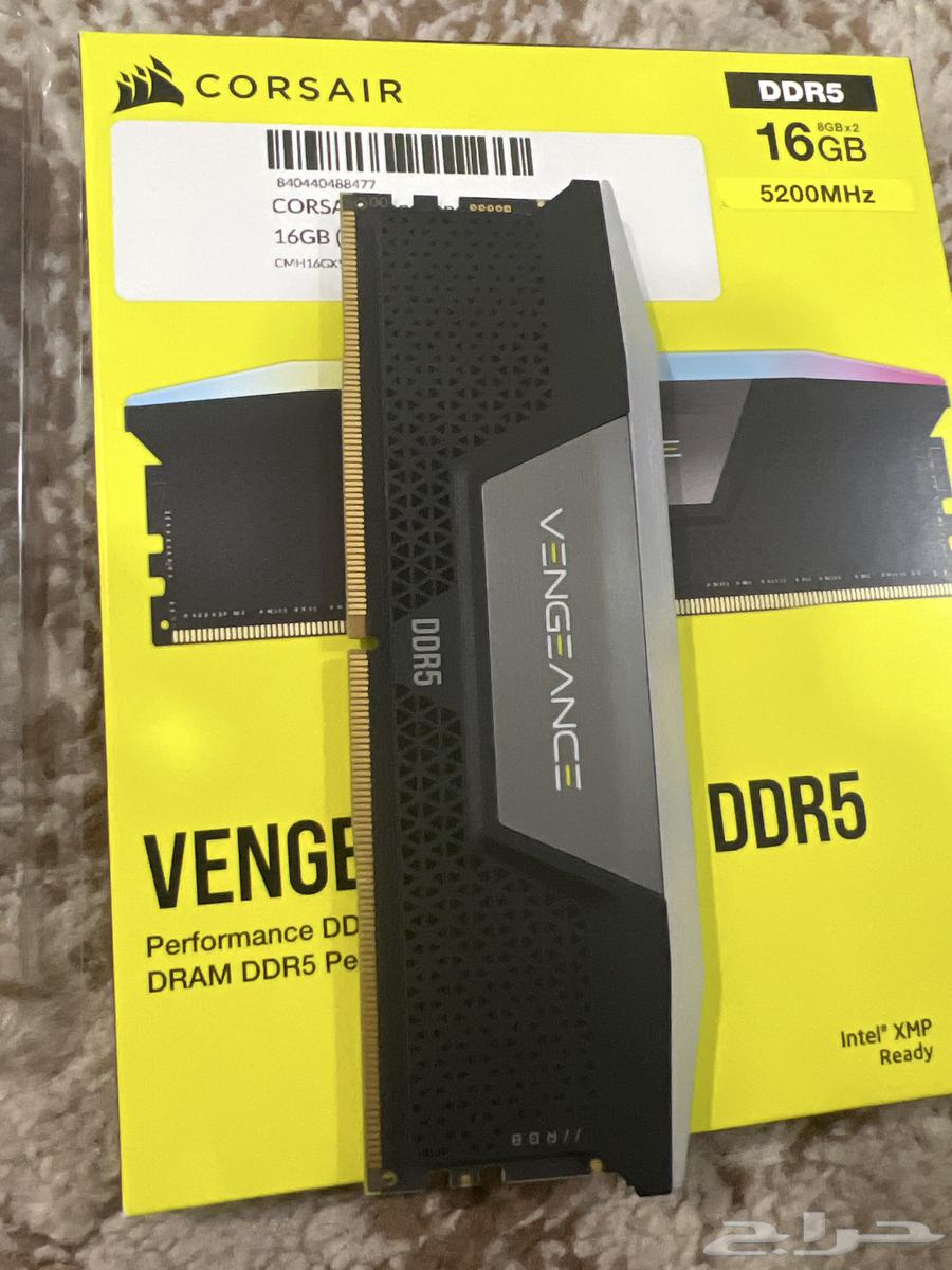 RAM 8x2 DDR5.63940339640961111