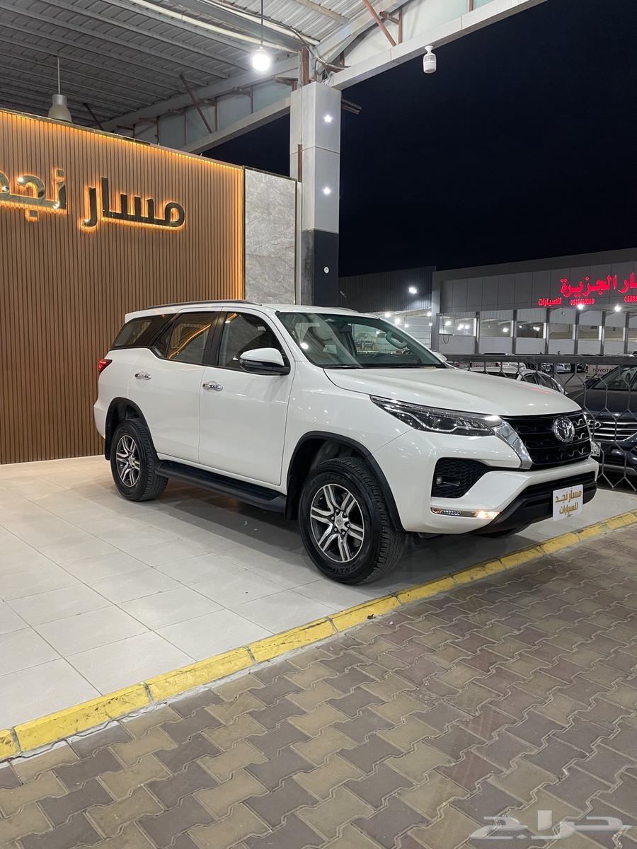 Fortuner Model 2022 (6 Cylinder VX1)64192177588355112