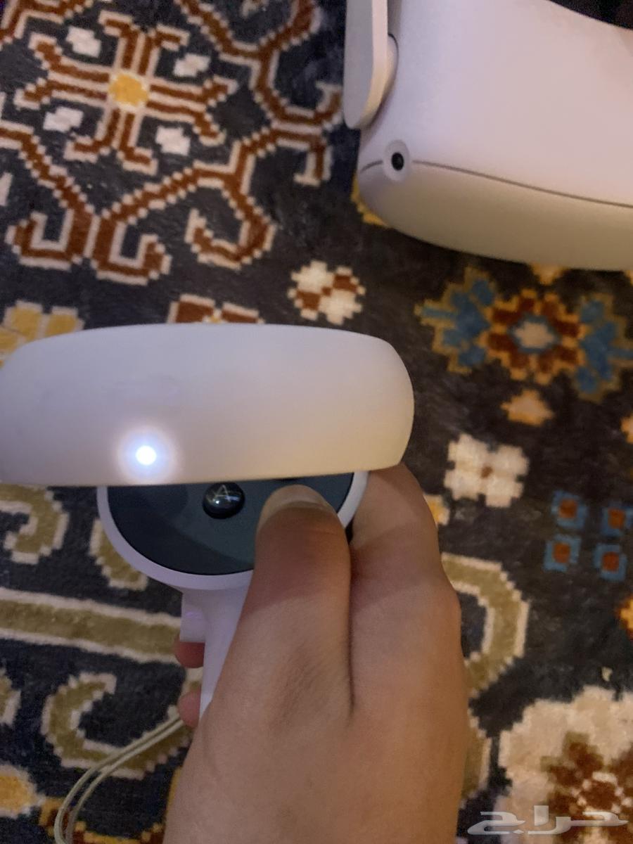 Oculus Quest 2 virtual reality headset for sale63933767633793112