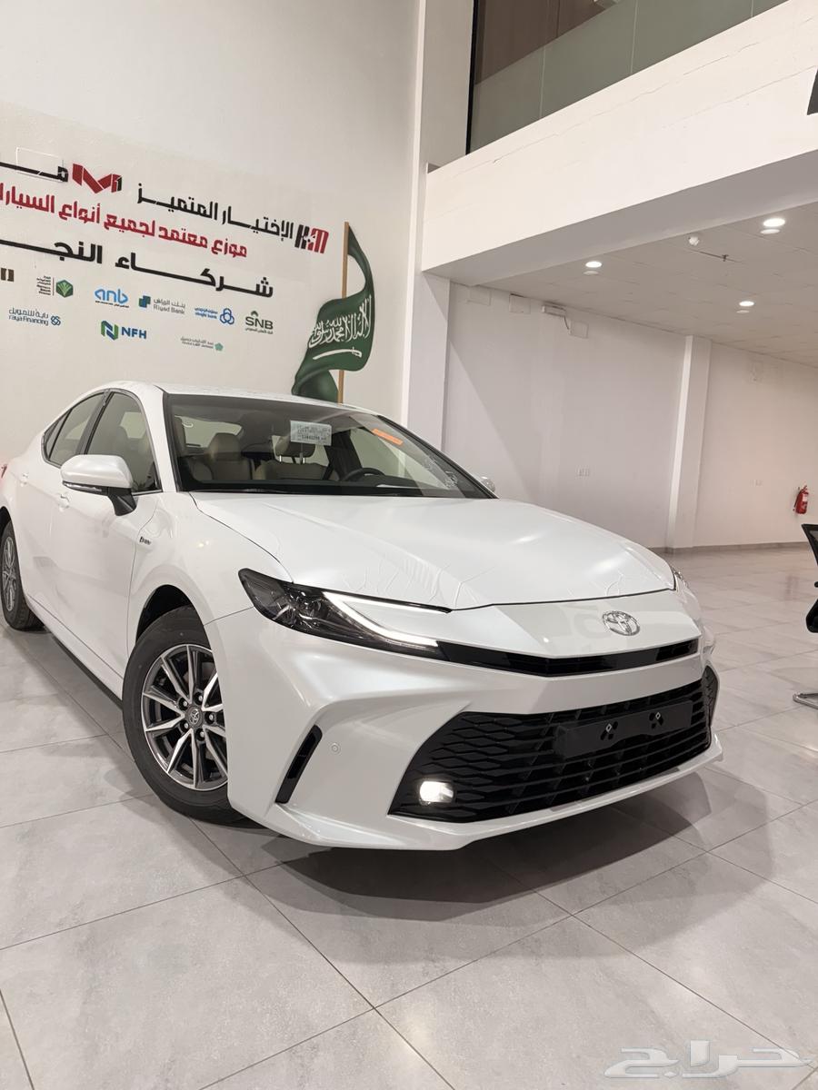 تويوتا كامري E هايبرد 2025 جيزان64198737191554111