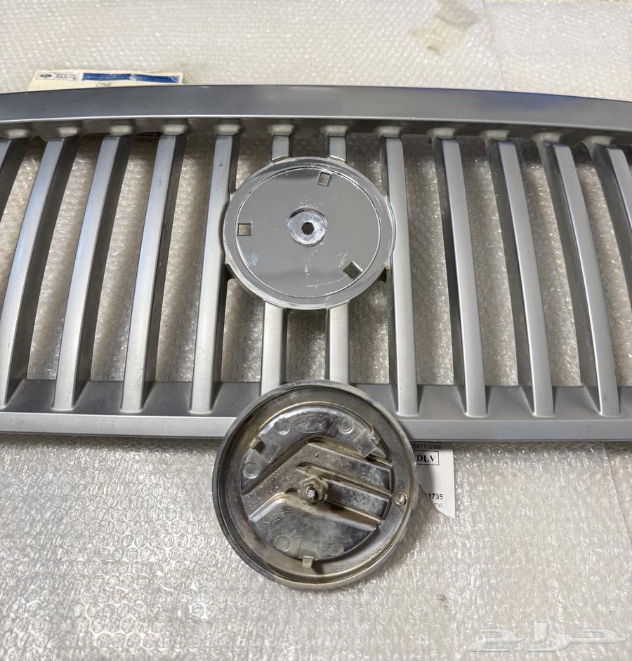 شبك امامي فورد جراند ماركيز 201064176823252225112