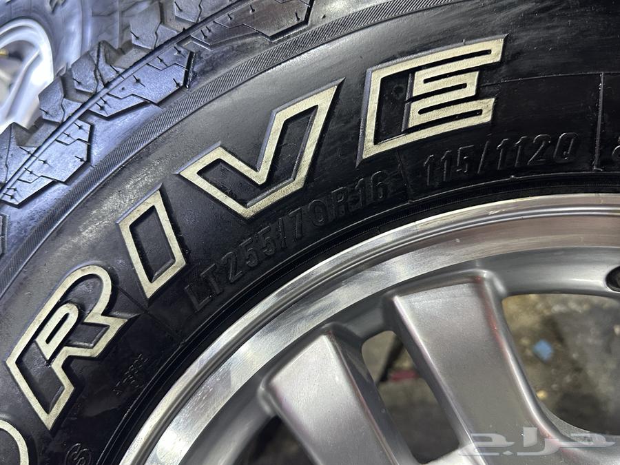 جنوط لكزز الحميد مع كفرات ماكسس ربع وشاص مقاس 1664174661436930112