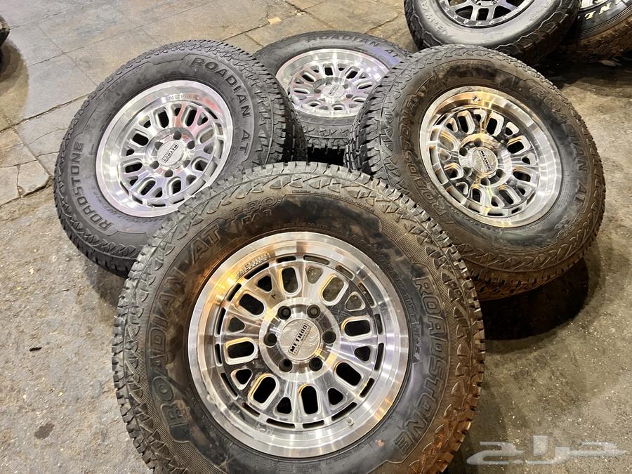 جنوط نيكل فرد f150 مع كفرات ردستون مقاس 285 70 1764198532292994111