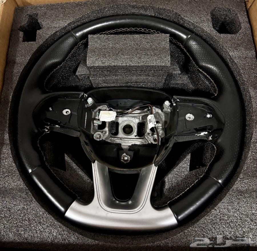 Hellcat Steering Wheel SRT 2015-2023 Without Shifters and Controls64190744252418110