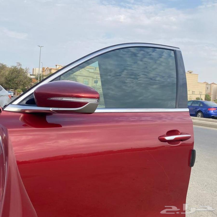 Mitsubishi, Infiniti, Isuzu car curtains64229893306114112