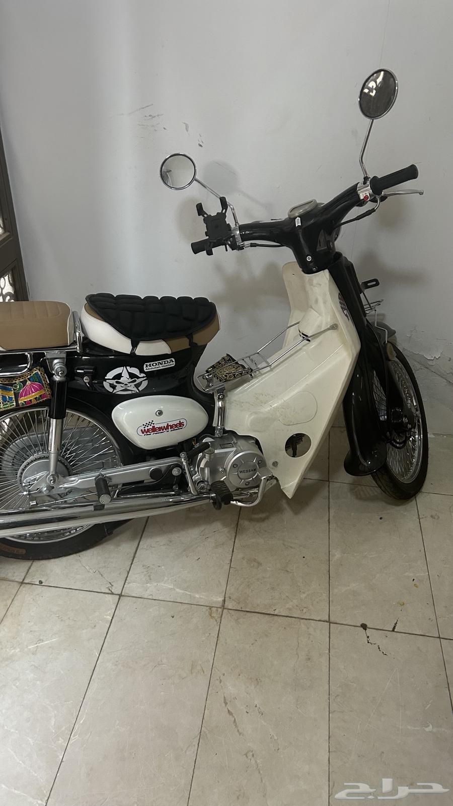 A Honda-like buggy brought by Al-Wasim has a problem with the front suspension64222689210755114