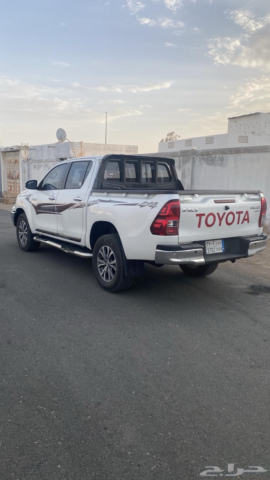 تويوتا هايلوكس دبل201864214633983362110