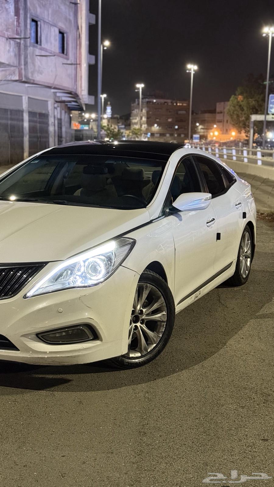 ازيرا موديل 2012 نص فل للبيع64226930136578111