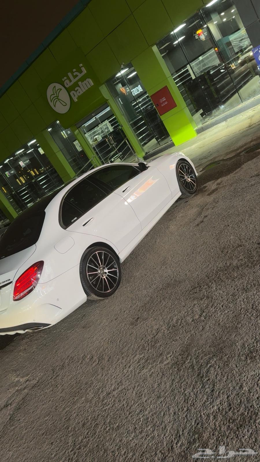 Mercedes 2016 C20064223924669953111