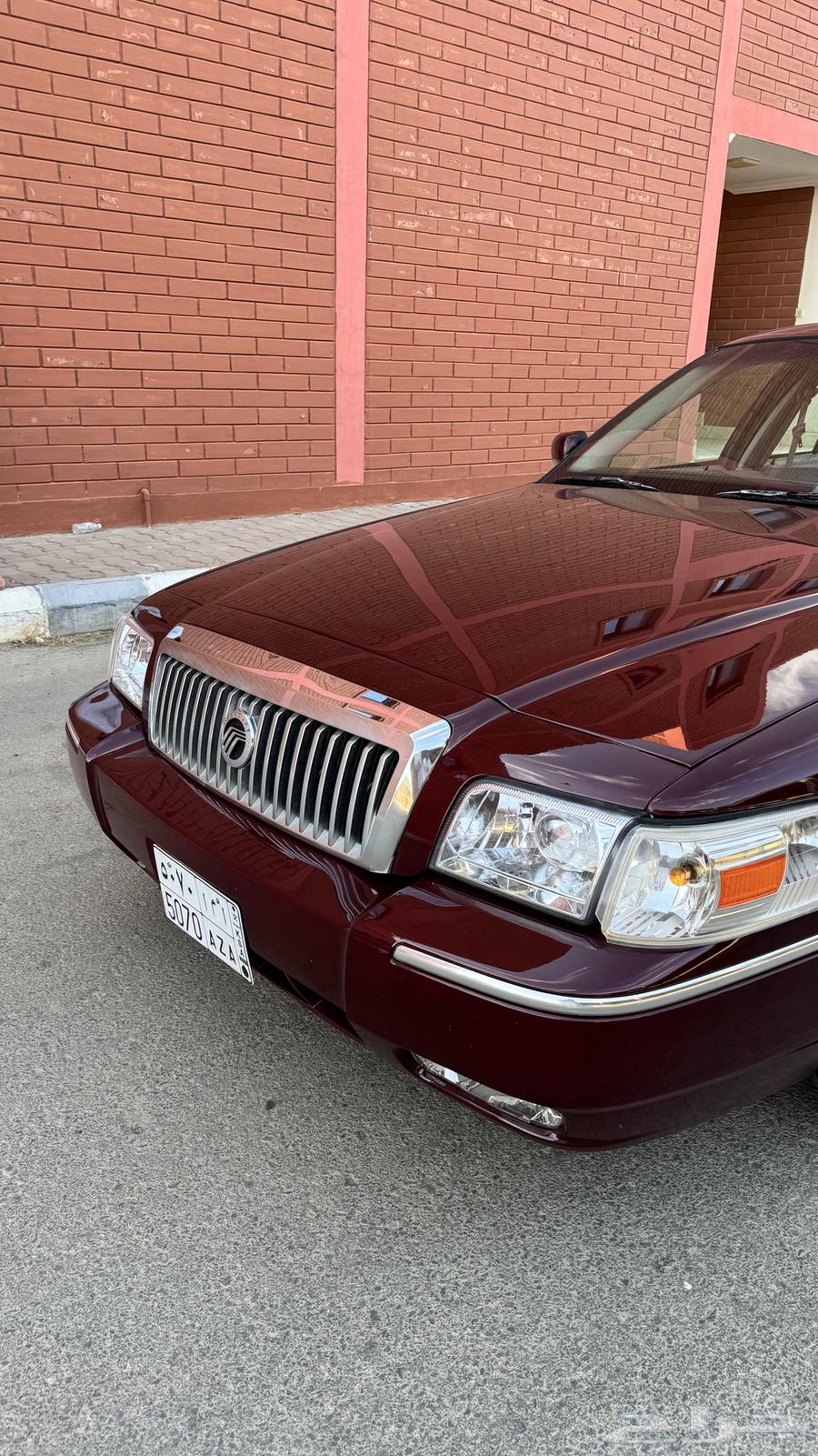 فورد قراند ماركيز64220818717442112