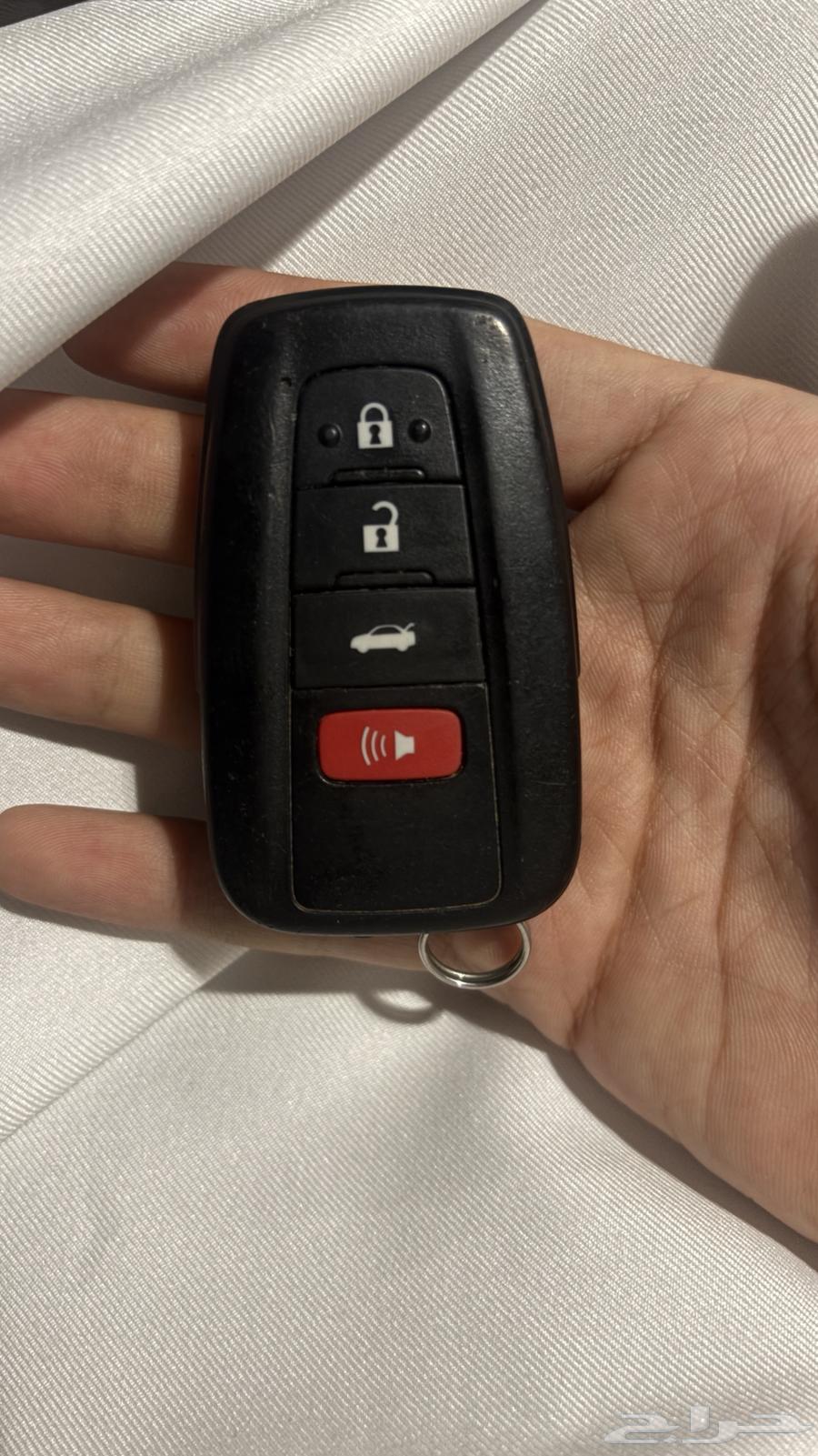 ريموت كامري من18الى23 للبيع64226905312898111