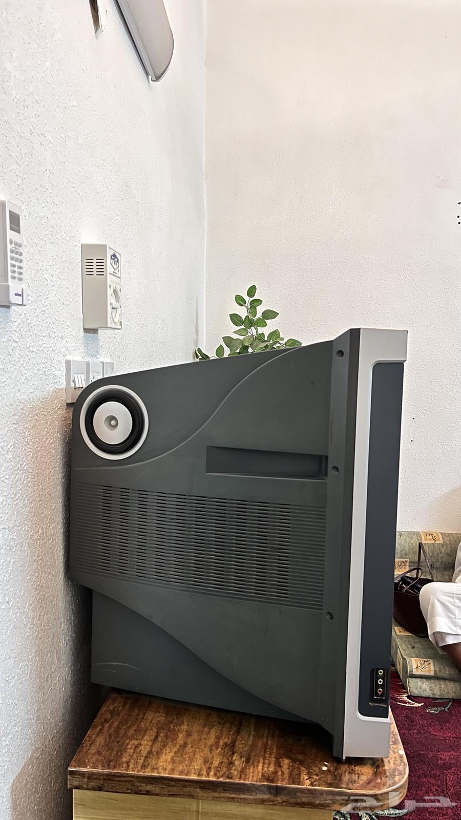 شاشه ابو ظهر64223092373762112