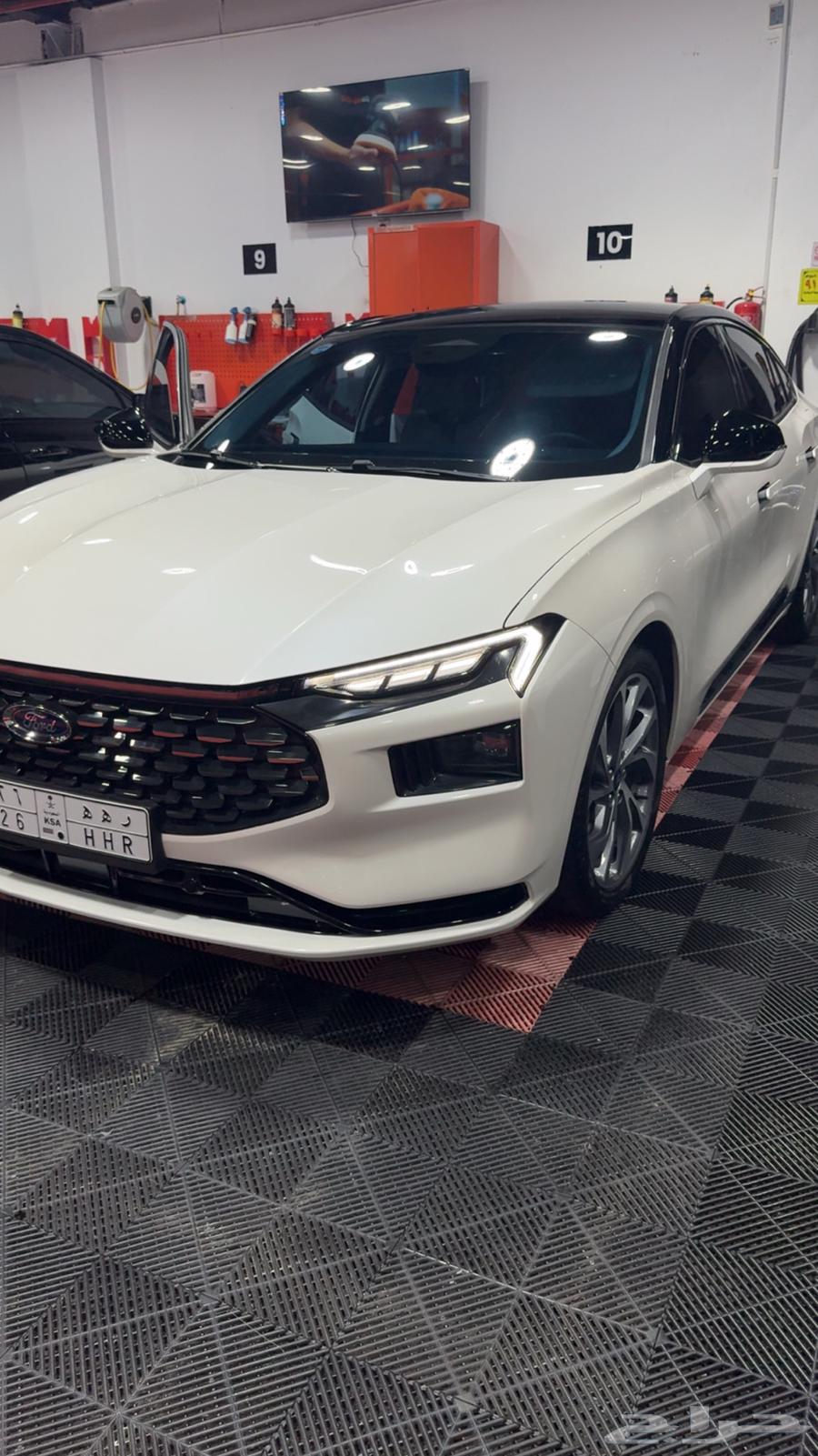 فورد توروس تيتانيوم فل كامل2023 للبيع او بدل لكزس 2016 وفوق64214878471297111