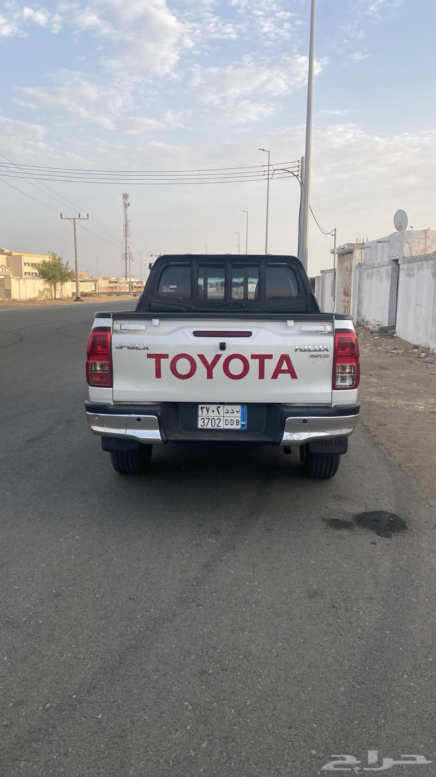 تويوتا هايلوكس دبل201864214633983362111