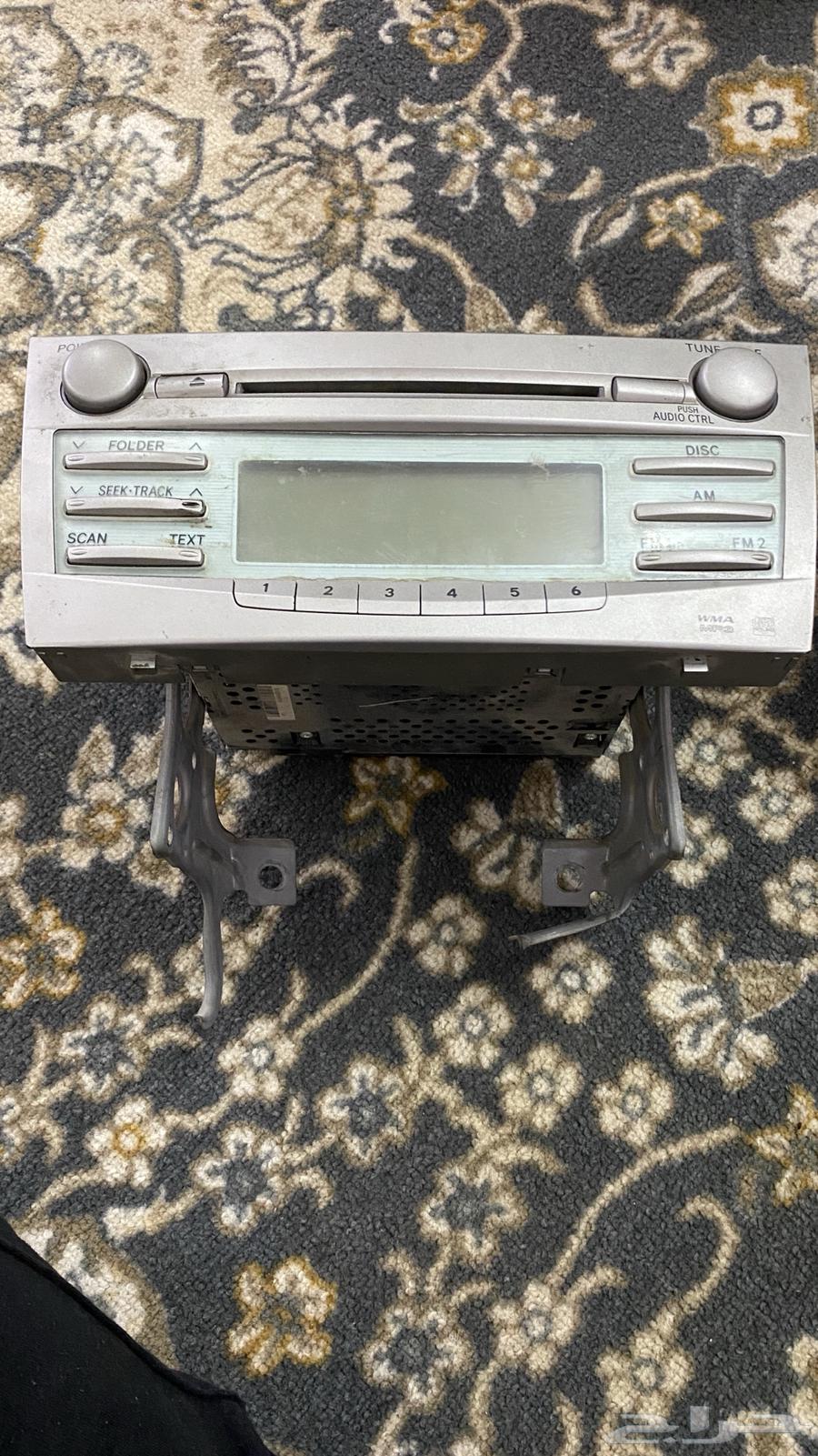 2011 Hilux radio. And Camry from 2009 to 2011.64227667143171112