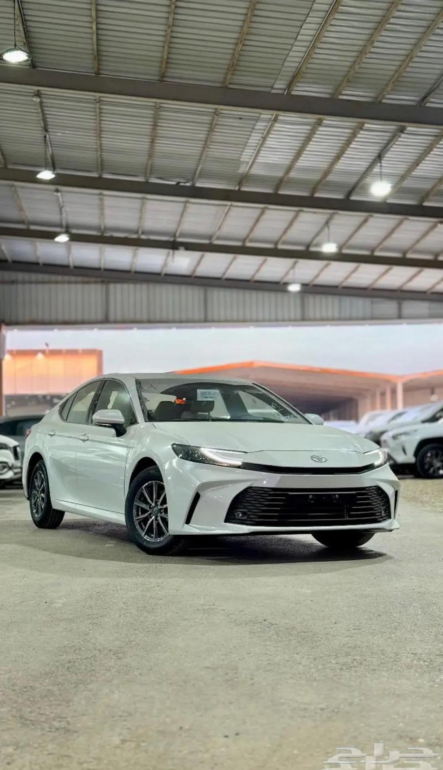 تويوتا كامري استندر بنزين64223749739394110