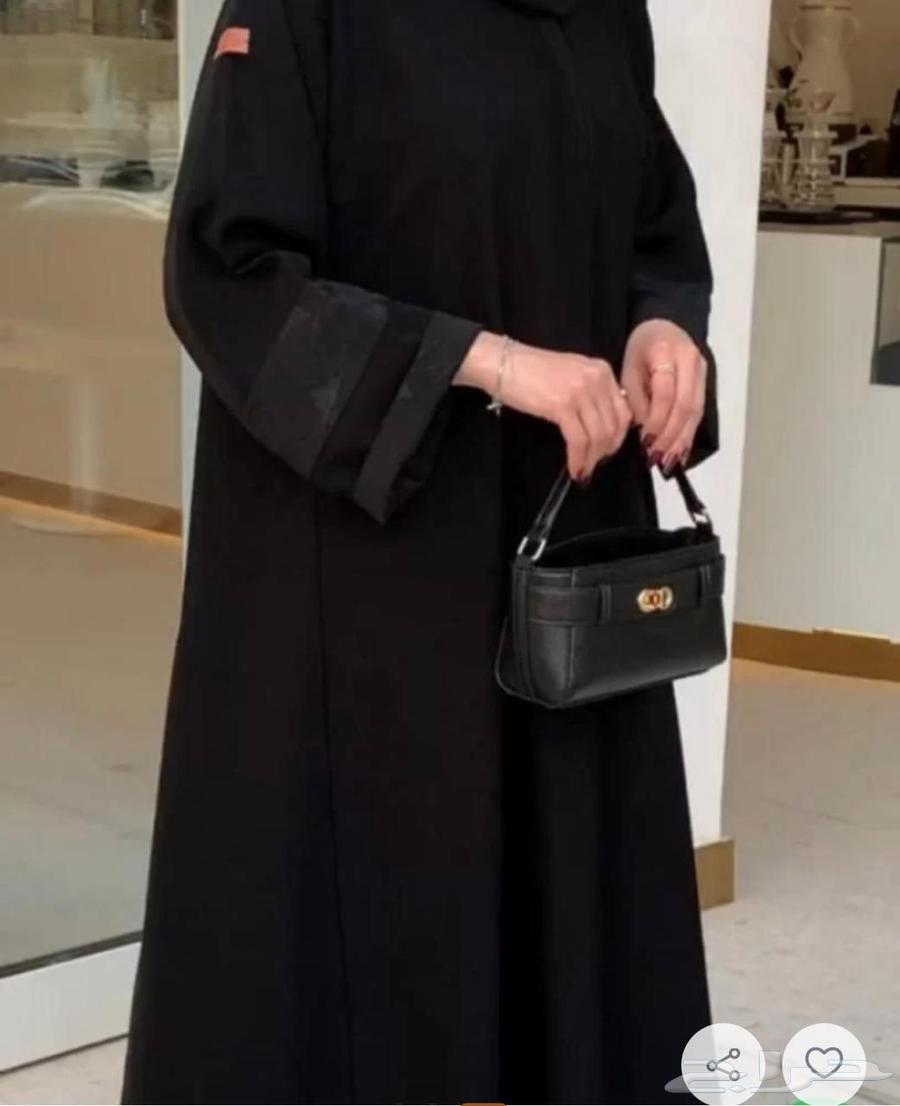 Selling a clean, new abaya that has not been used63949884035330110