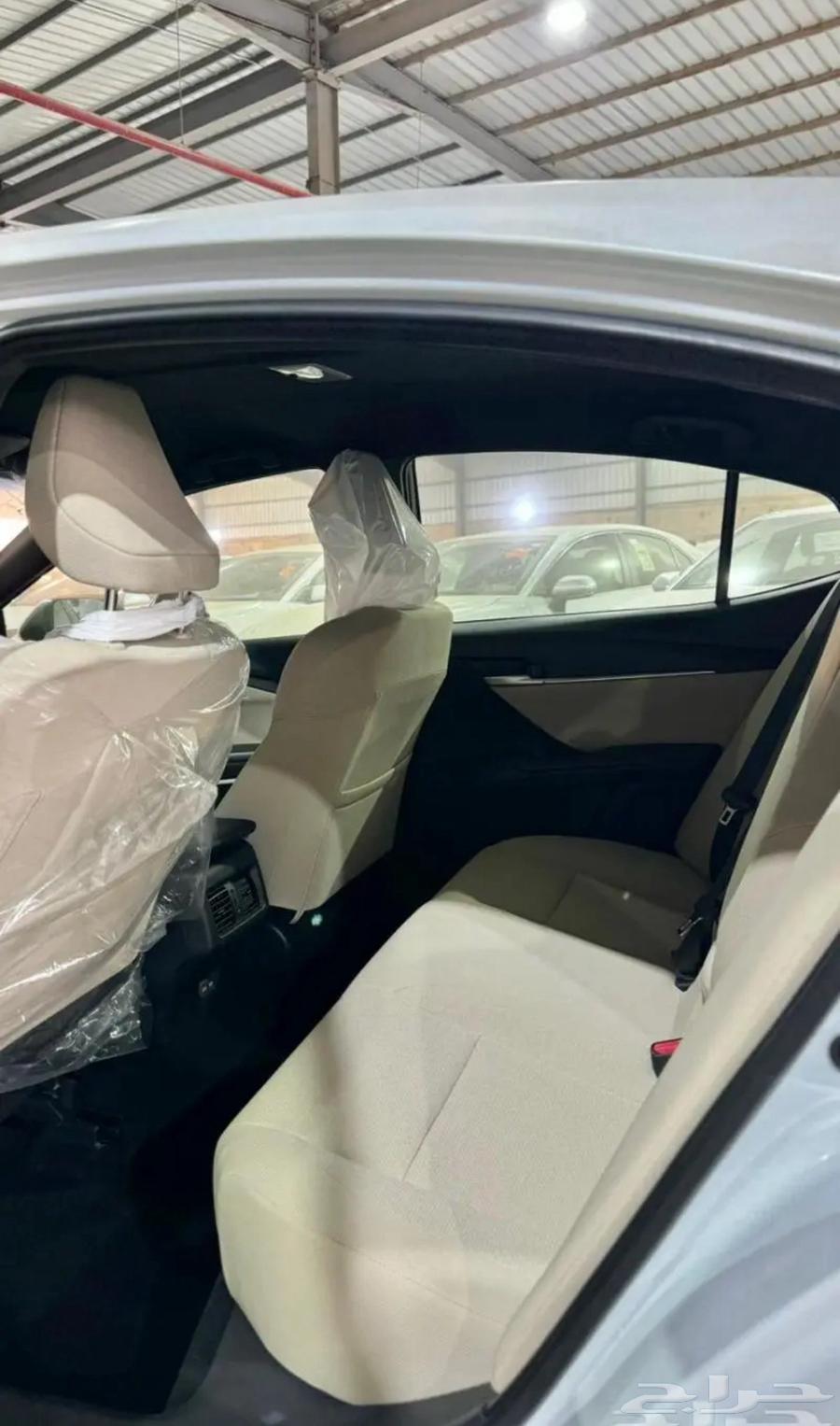 تويوتا كامري استندر بنزين64223749739394113