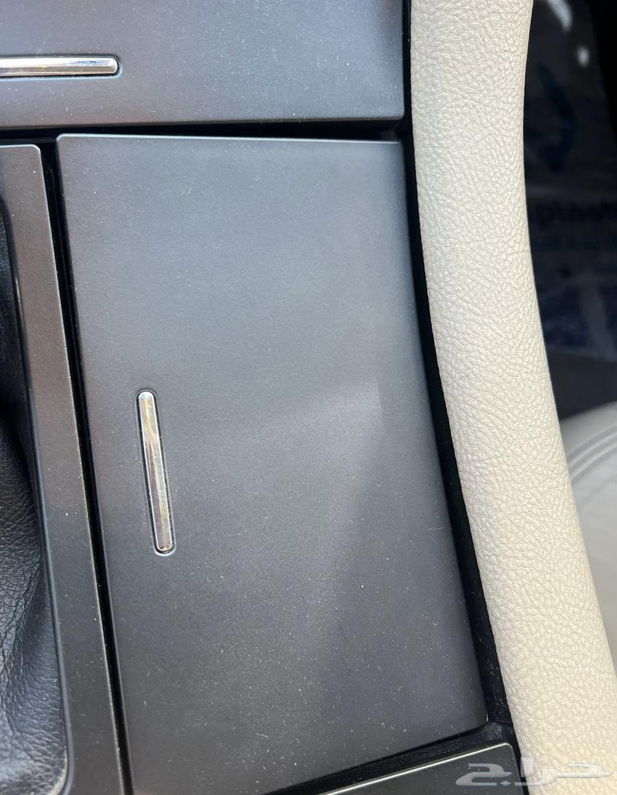 مطلوب ريش مكيف خلفي وغطاء الأكواب تورس64216042485763111