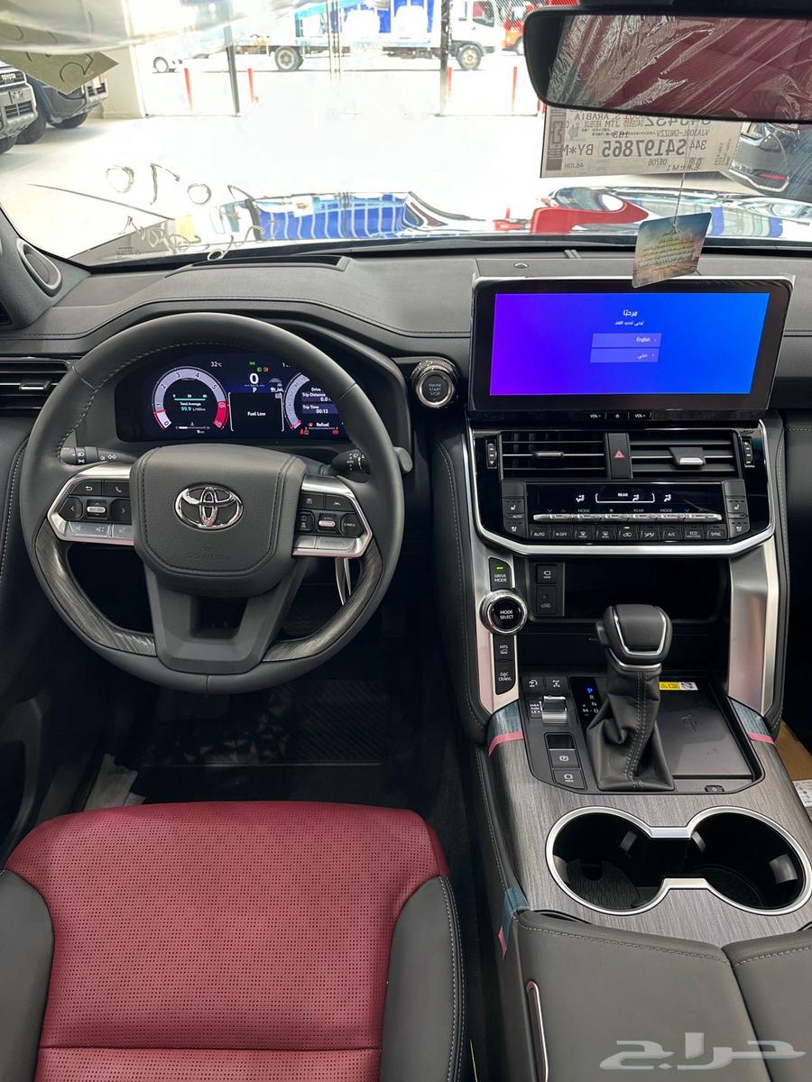 تويوتا لاندكروزر VXR64229061542145113