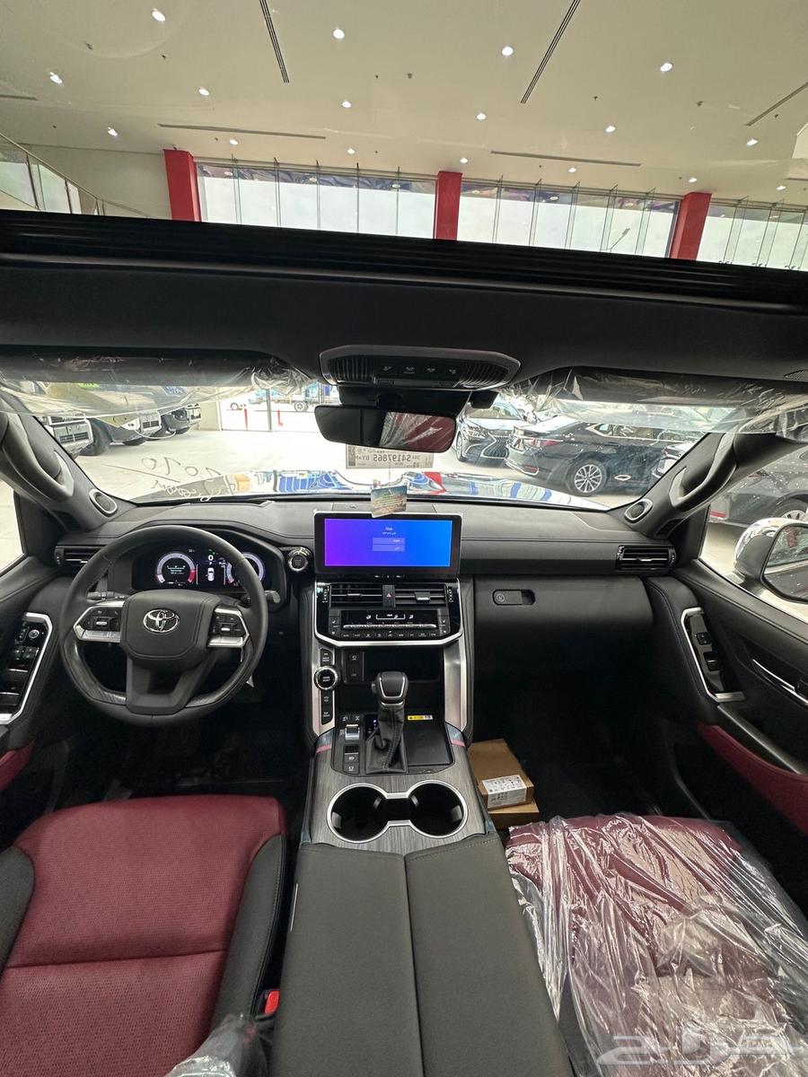 تويوتا لاندكروزر VXR64229061542145114