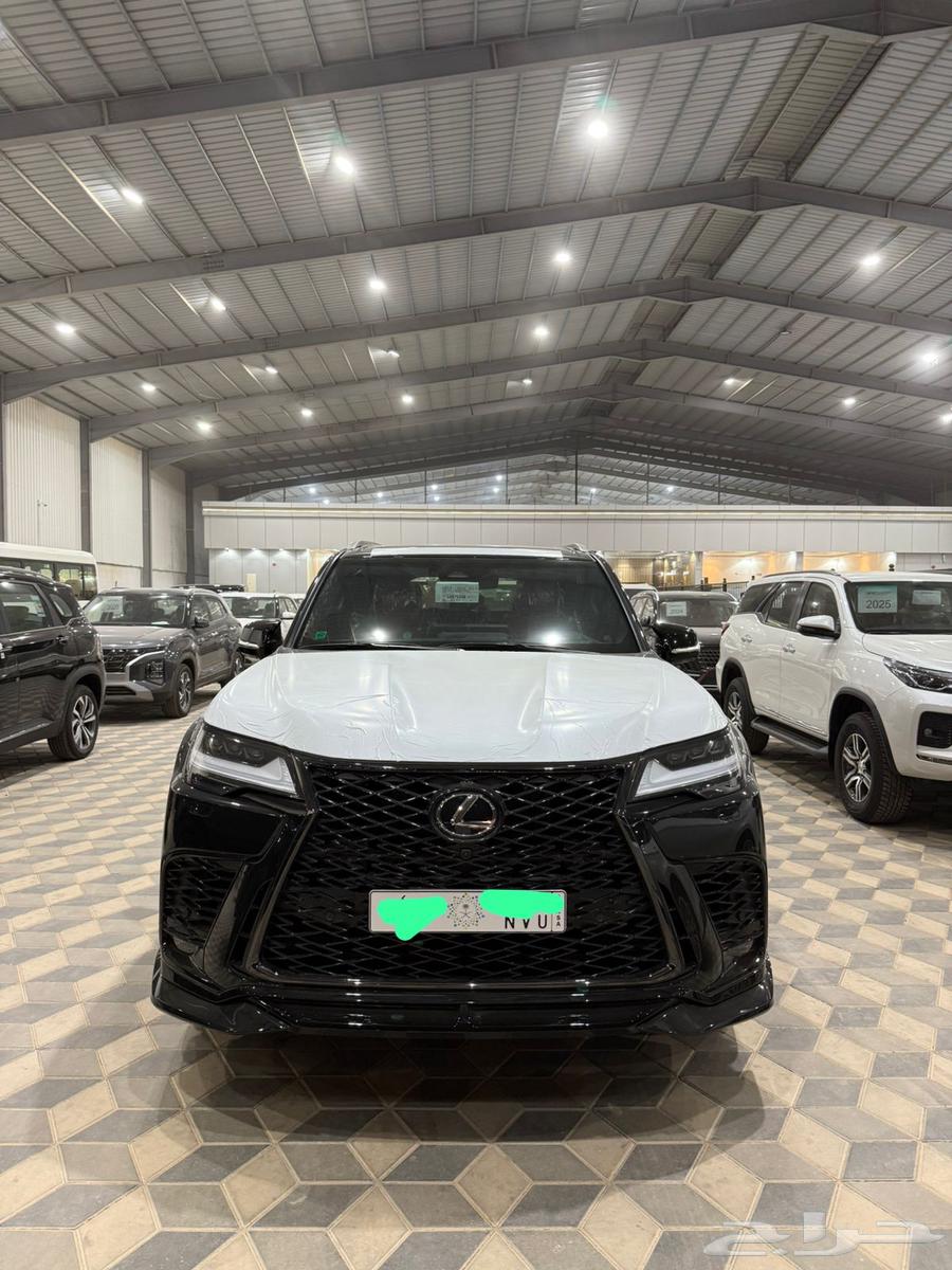 جيب لكزس LX إف سبورت مديل 2025 فل كامل خليجي64227129532547111