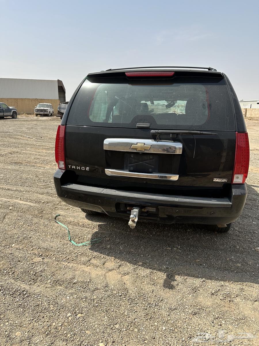 2011 GMC Tahoe in Muscat for sale as scrap parts64211447691138113