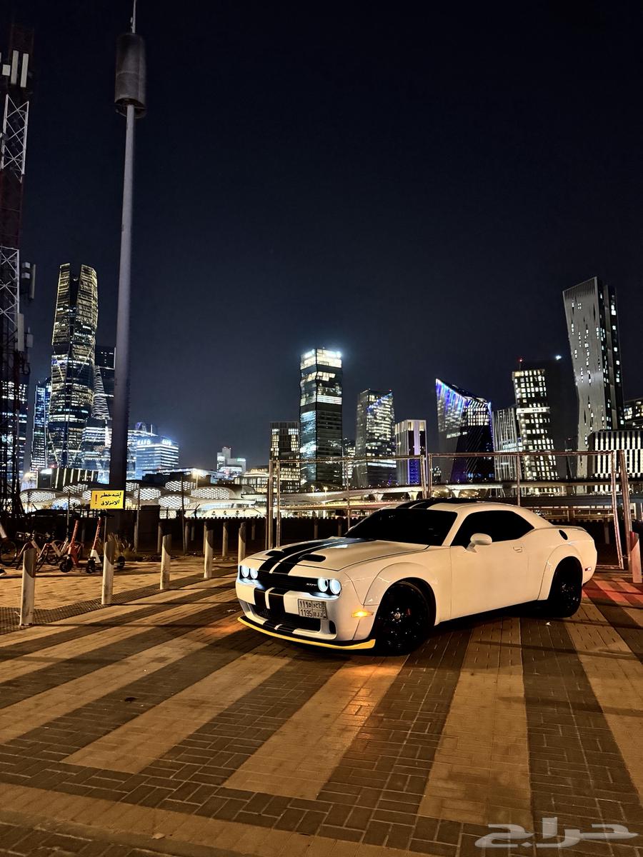 Challenger 2012 SRT 6.464226712974209111