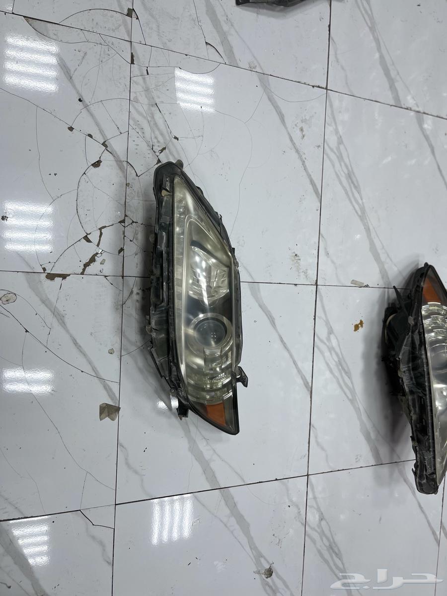 انوار لكزس اصلي وكاله مع شبك ومحولات الزنن اصلي وكاله64223271767555112