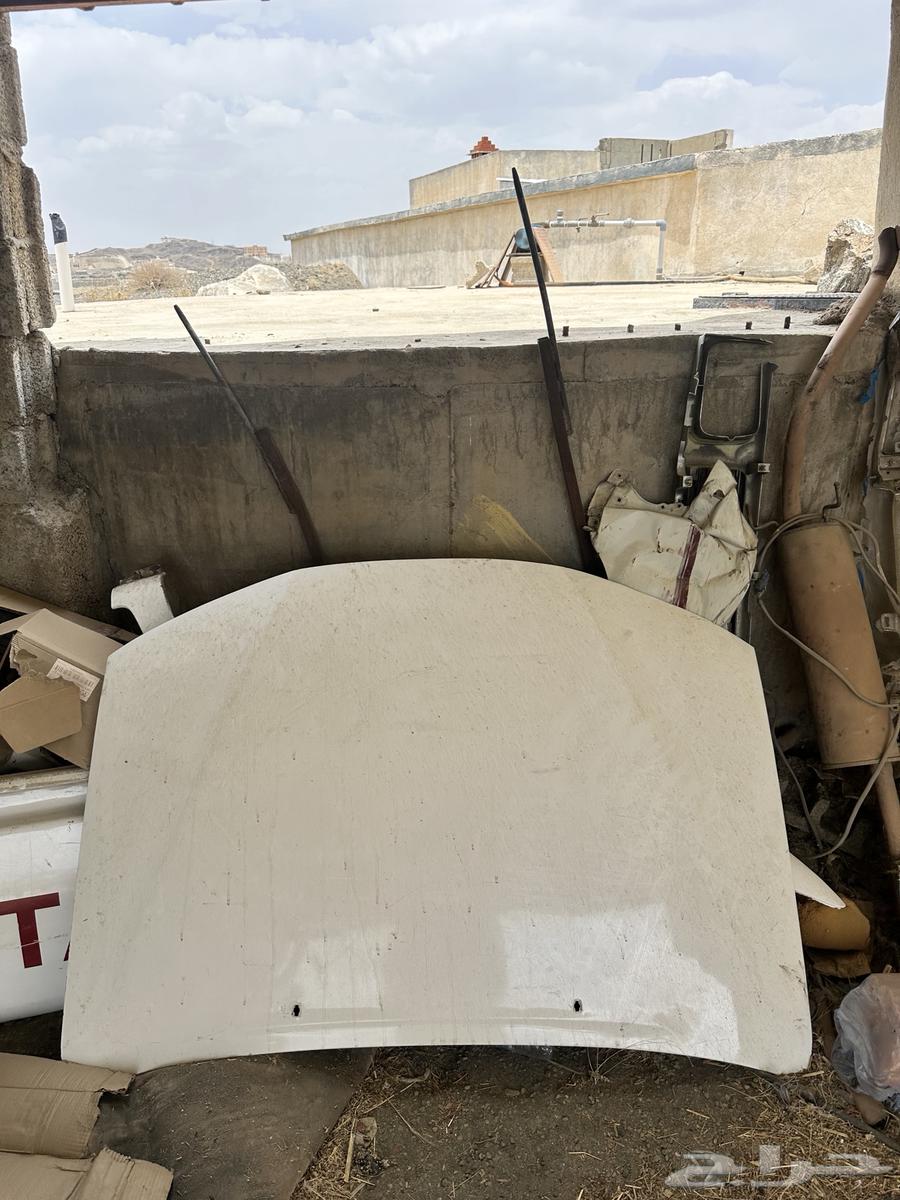 Toyota Hilux parts from 2006 to 2015, hood, rear door, and front fenders64213335197698110