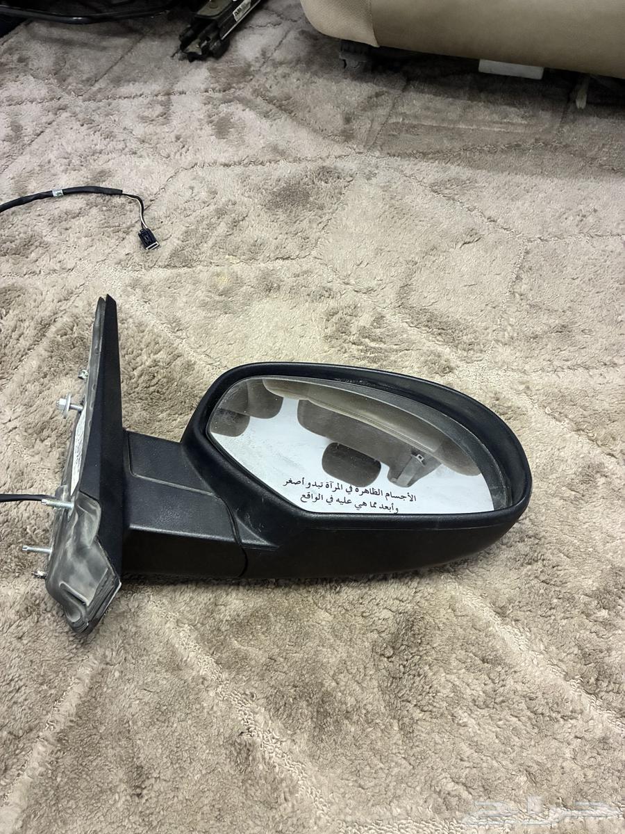 Original side mirror for passenger side, compatible with Toyota Sienna 2007-201463389415824513112