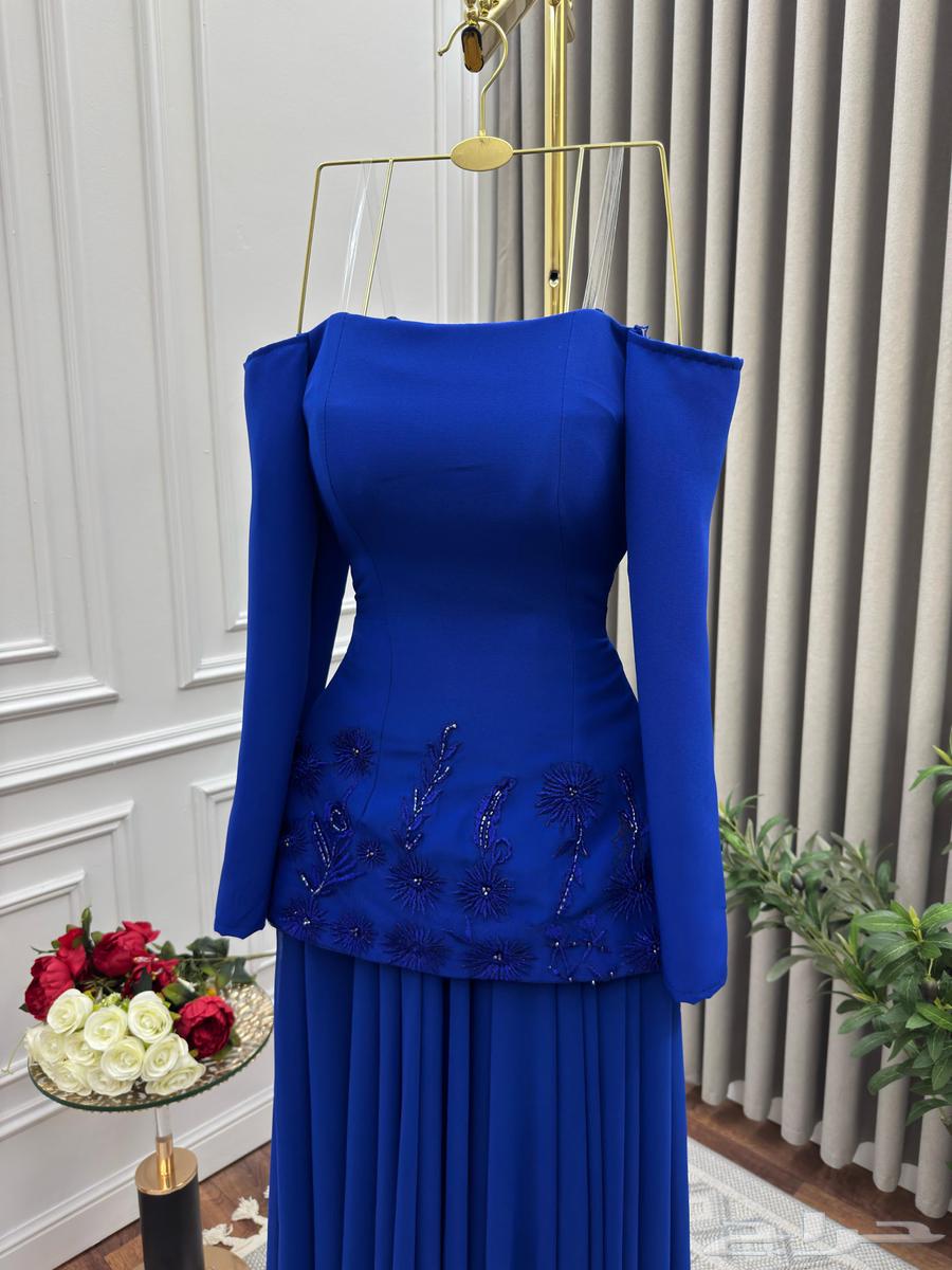 Evening dress63943457632386111