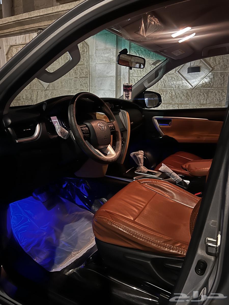 سياره فورتشنر 6 سلندر للبيع ممشى 85 الف دبل64221863586434114