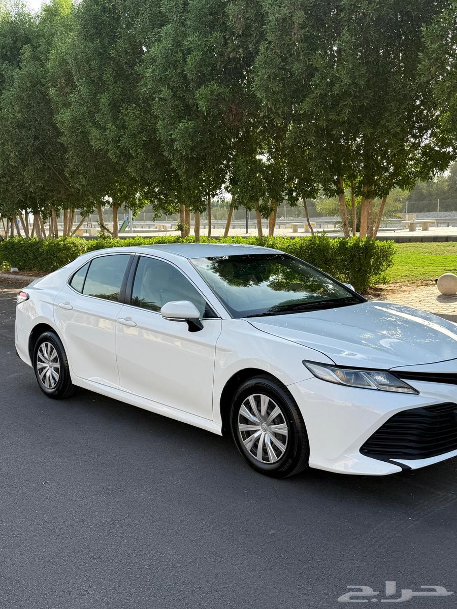 تويوتا كامري 2019 ستاندر ((( تم البيع )))64226532576002111