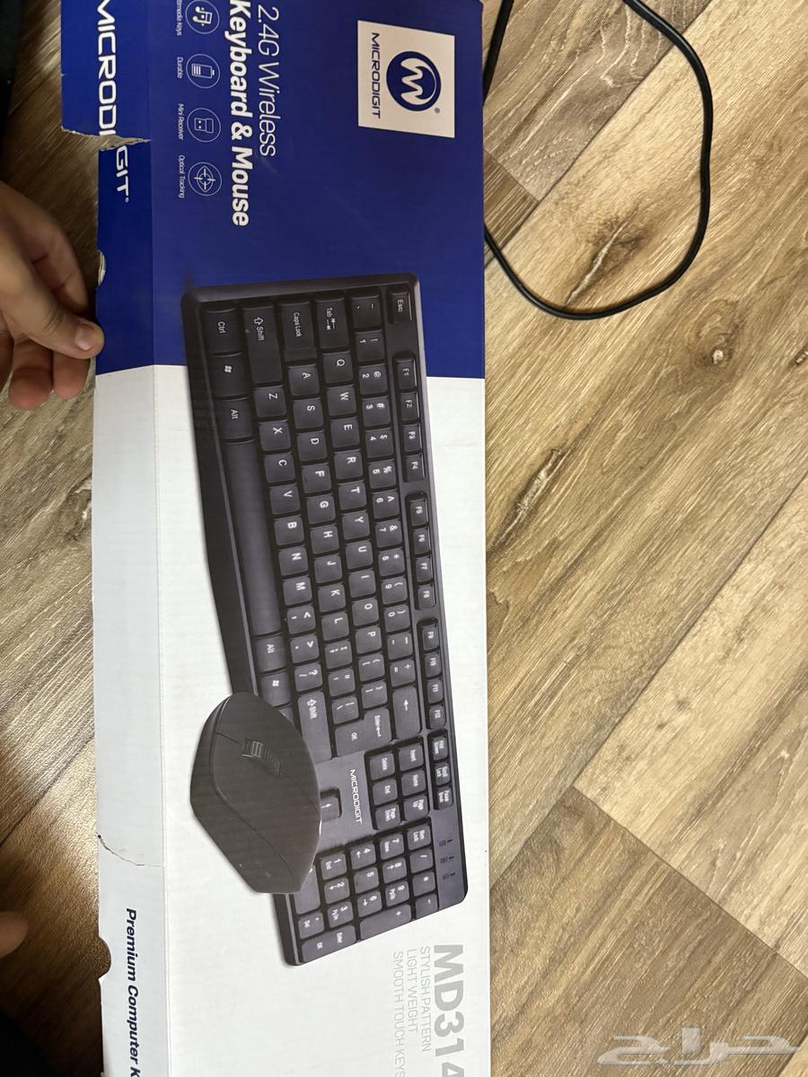 New microdigit keyboard, never used, with its box and accessories63943460986626111