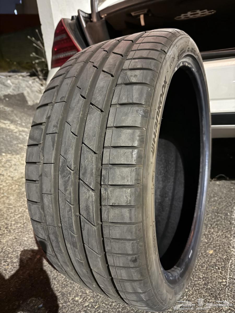 Hankook Tires for Mercedes, Nearly New, Date 2464229437075587110
