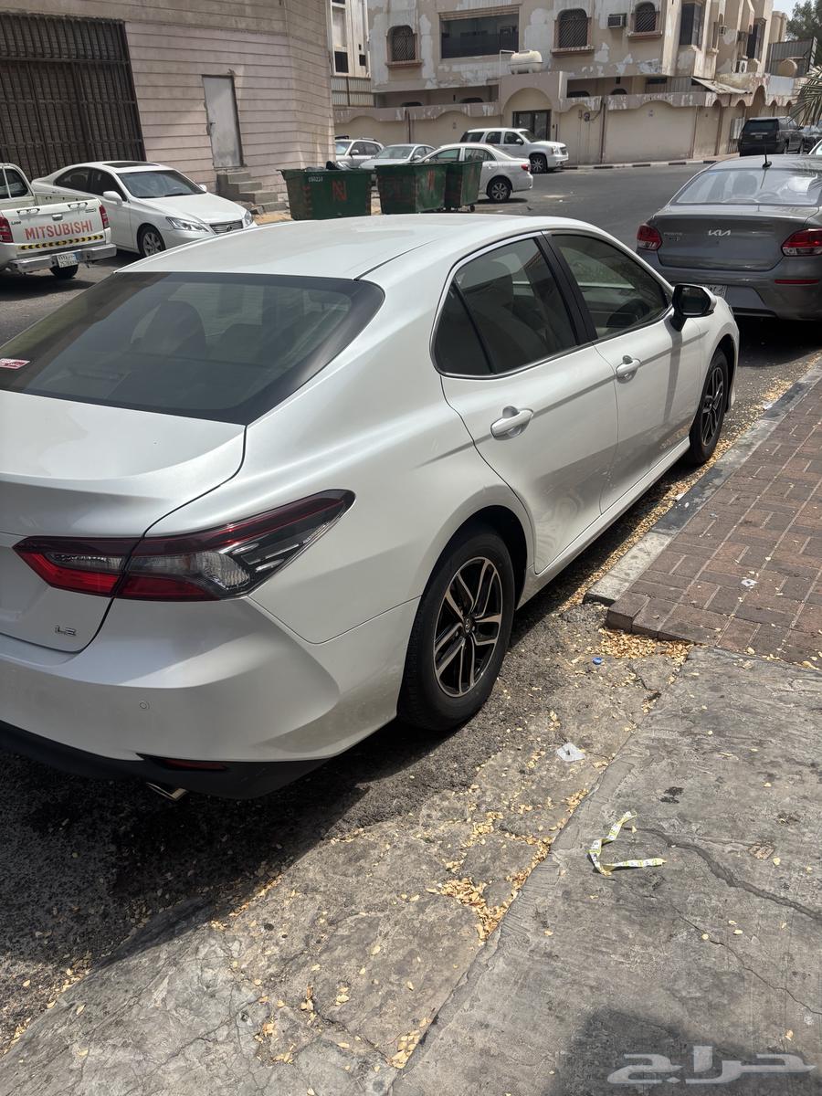 Camry LE.64211241095553113