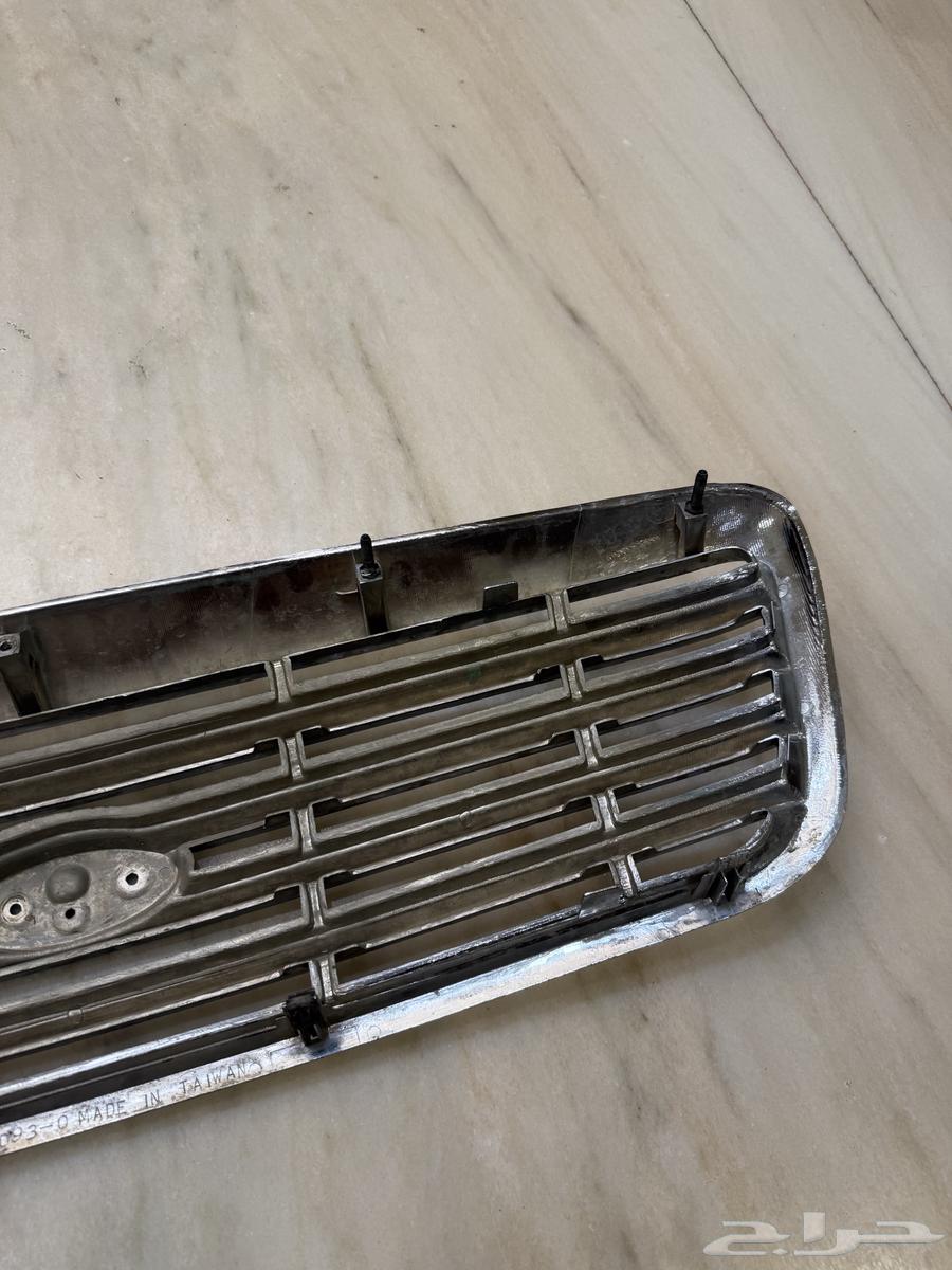 للبيع شبك فورد تواني64215338030081112