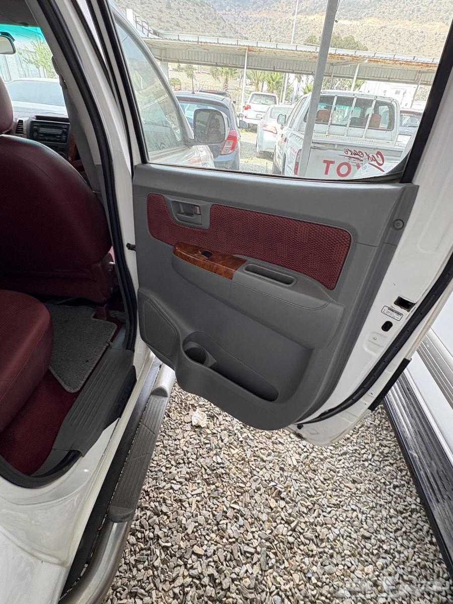 HiLux 200864213113542146113